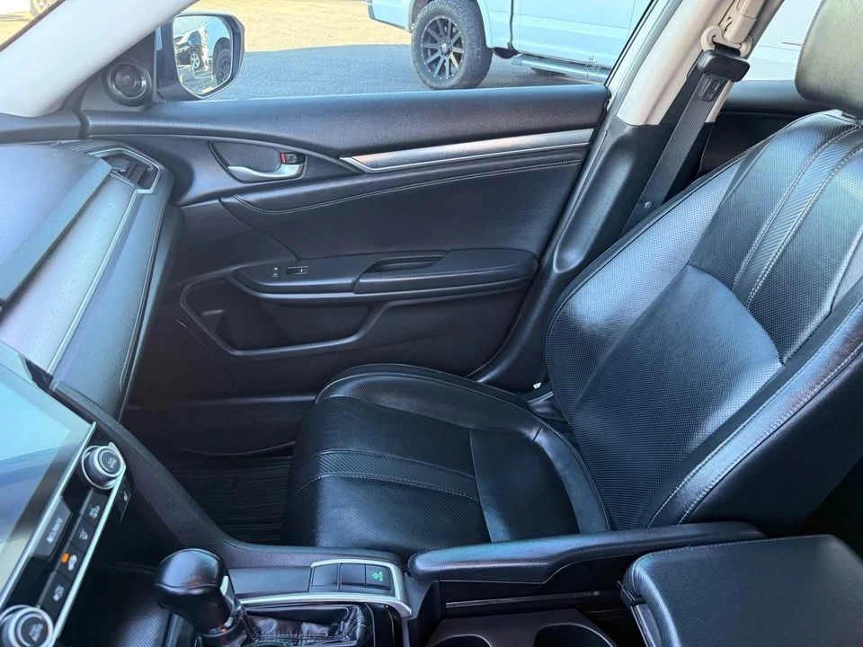 2016 Honda Civic 10th Gen - Image 13 of 14