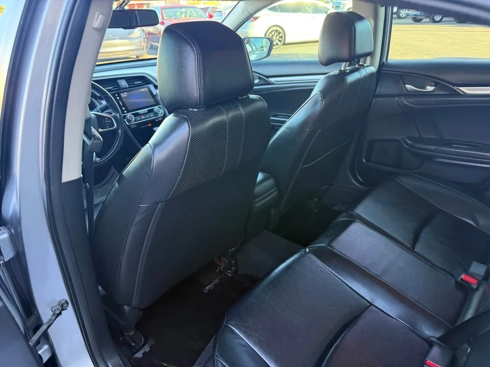 2016 Honda Civic 10th Gen - Image 8 of 14