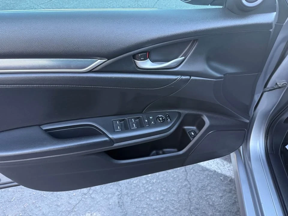 2016 Honda Civic 10th Gen - Image 12 of 14