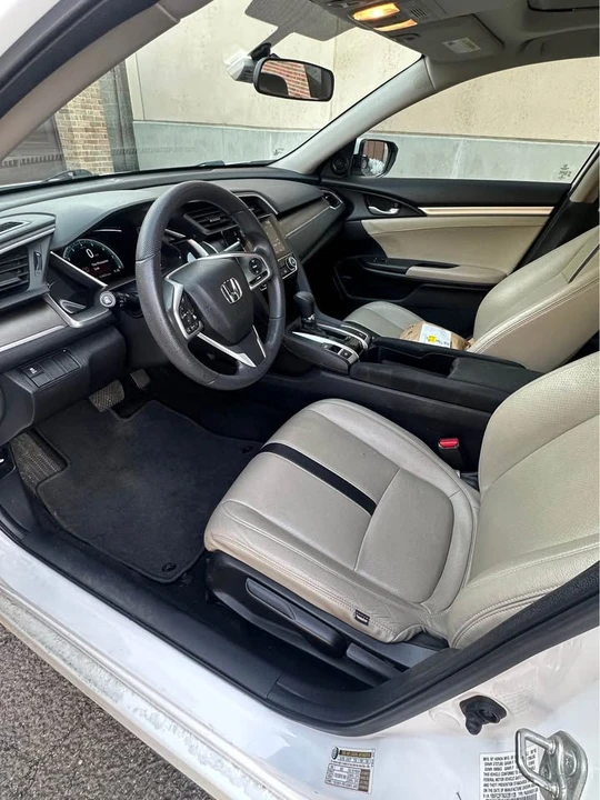 2016 Honda Civic 10th Gen - Image 8 of 14