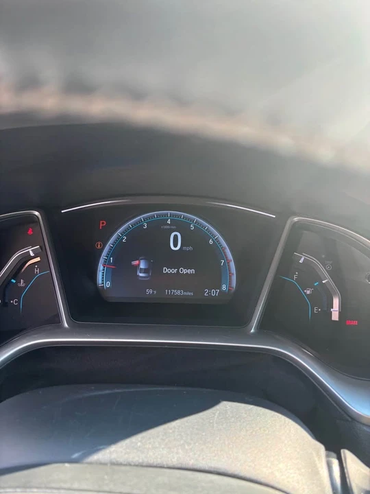 2016 Honda Civic 10th Gen - Image 10 of 10