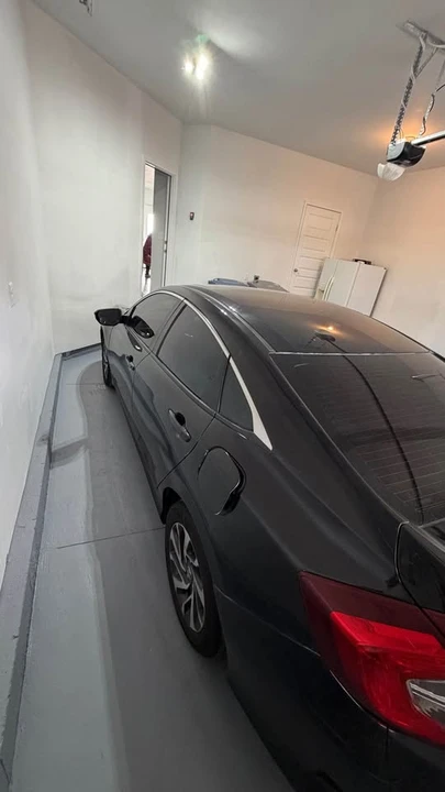 2016 Honda Civic 10th Gen - Image 3 of 8