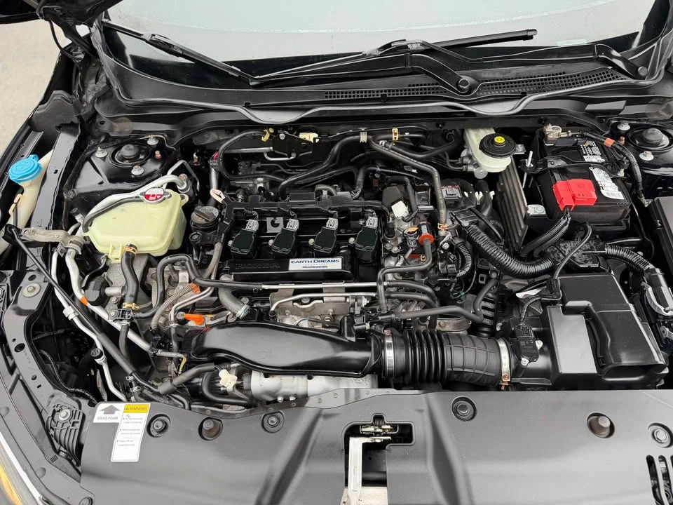 2016 Honda Civic 10th Gen - Image 18 of 21
