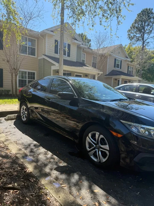 2016 Honda Civic 10th Gen - Image 5 of 21