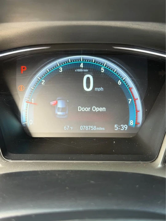 2016 Honda Civic 10th Gen - Image 20 of 21