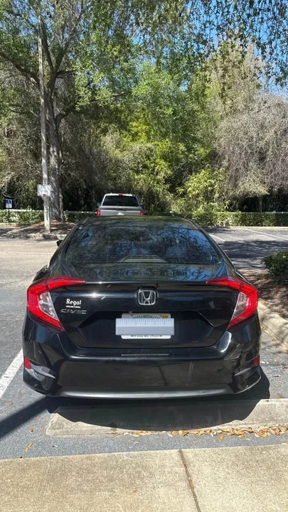 2016 Honda Civic 10th Gen - Image 12 of 21