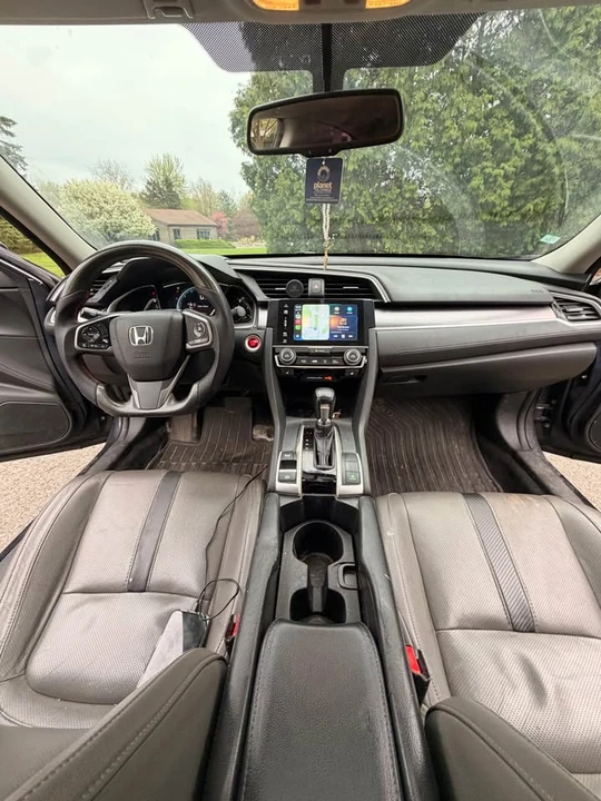 2016 Honda Civic 10th Gen - Image 11 of 15