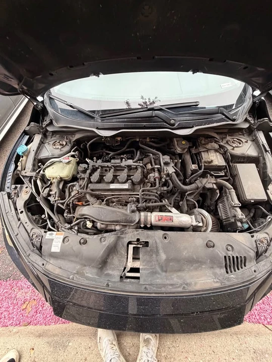 2016 Honda Civic 10th Gen - Image 15 of 15