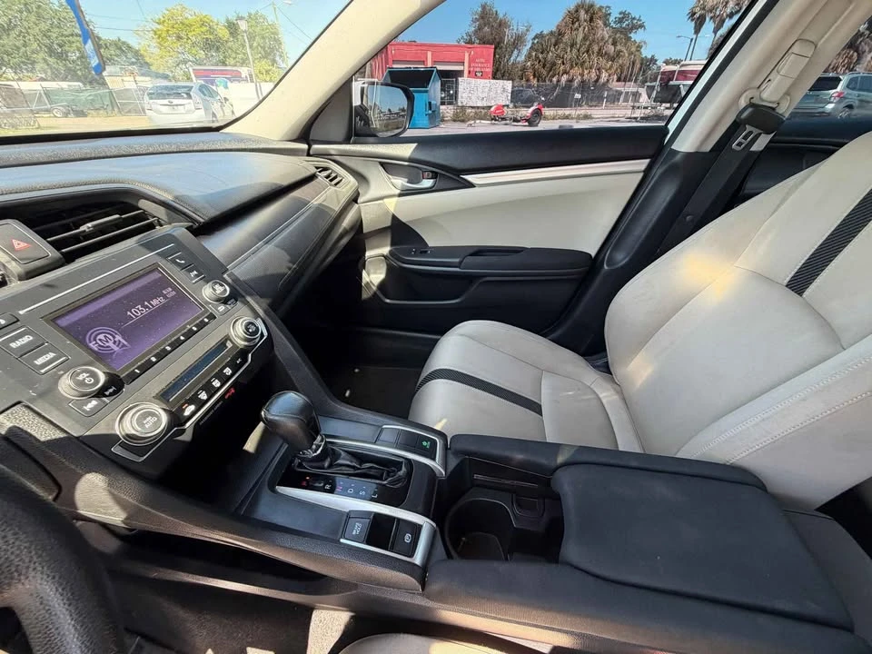 2016 Honda Civic 10th Gen - Image 10 of 10