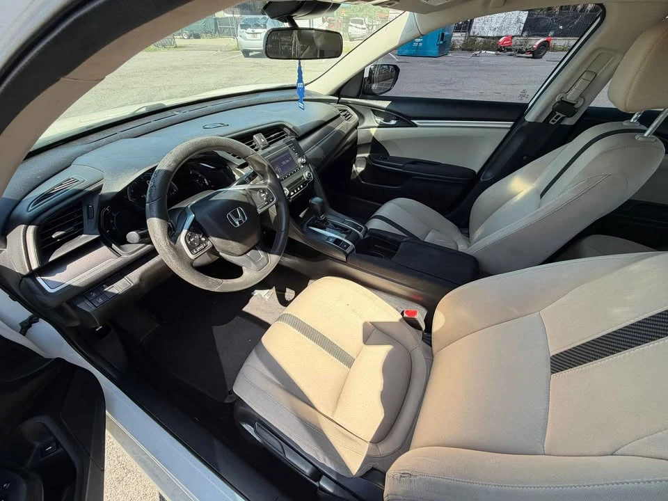 2016 Honda Civic 10th Gen - Image 9 of 10