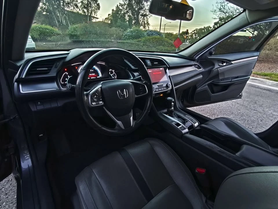 2016 Honda Civic 10th Gen - Image 11 of 16