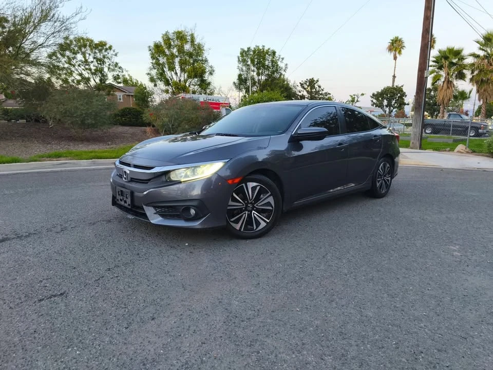 2016 Honda Civic 10th Gen - Image 2 of 16