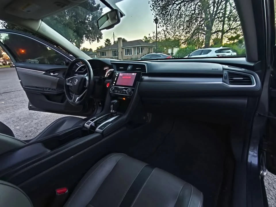 2016 Honda Civic 10th Gen - Image 12 of 16
