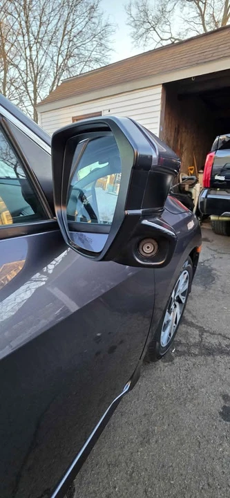2016 Honda Civic 10th Gen - Image 5 of 10