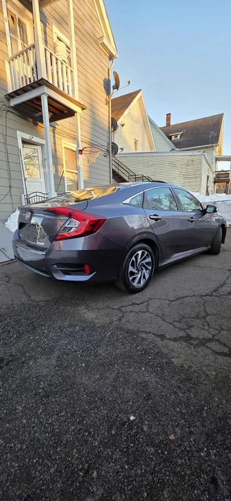2016 Honda Civic 10th Gen - Image 3 of 10