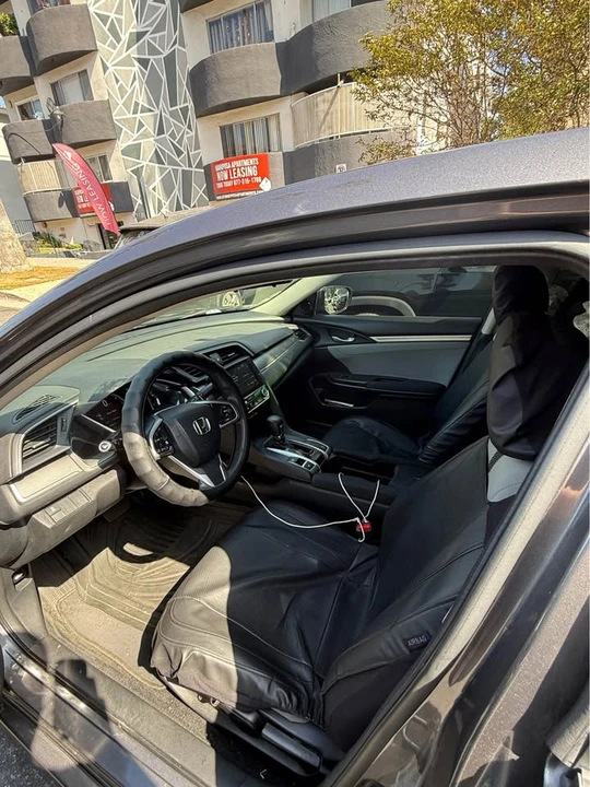 2016 Honda Civic 10th Gen - Image 9 of 20