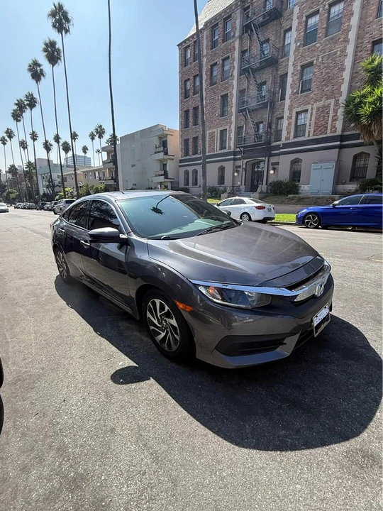2016 Honda Civic 10th Gen - Image 2 of 20