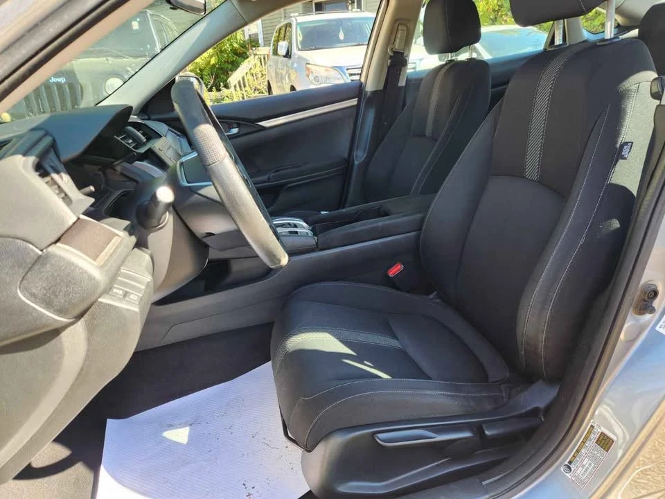 2016 Honda Civic 10th Gen - Image 9 of 12