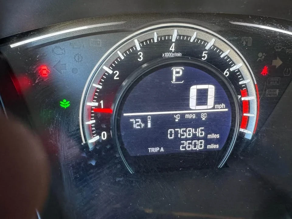 2016 Honda Civic 10th Gen - Image 9 of 9