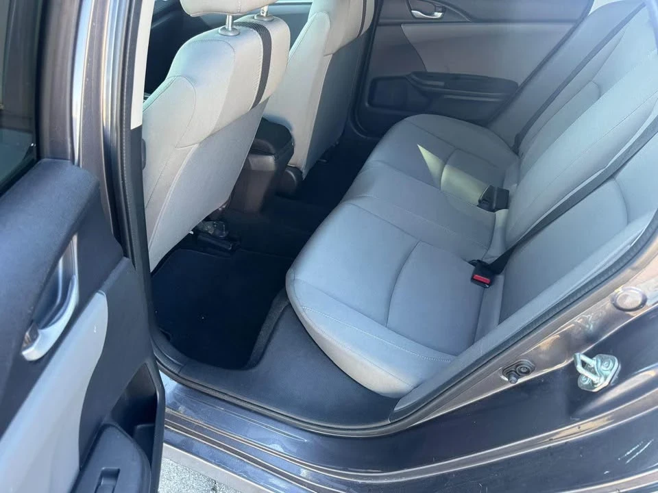 2016 Honda Civic 10th Gen - Image 7 of 9