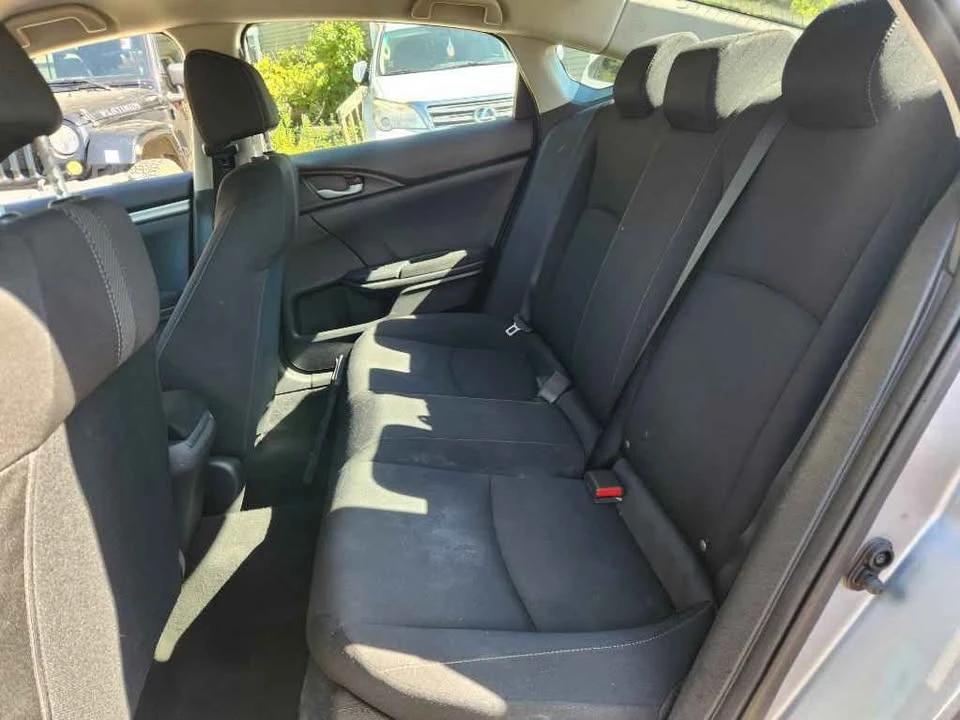 2016 Honda Civic 10th Gen - Image 10 of 12