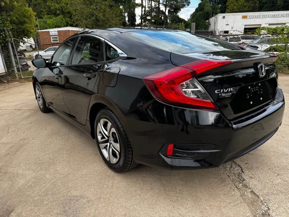 2016 Honda Civic 10th Gen - Image 3 of 10