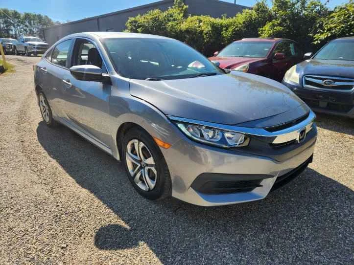 2016 Honda Civic 10th Gen - Image 2 of 12
