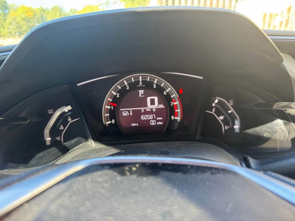 2016 Honda Civic 10th Gen - Image 7 of 9