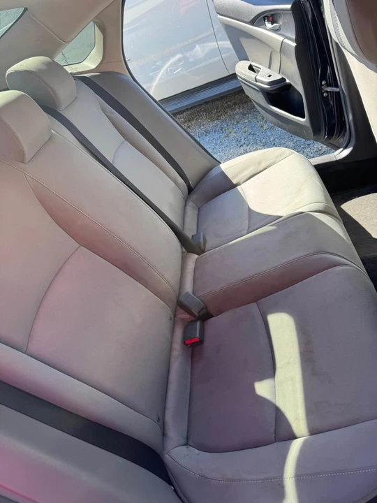 2016 Honda Civic 10th Gen - Image 5 of 9