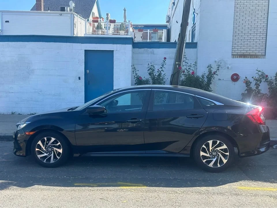 2016 Honda Civic 10th Gen - Image 3 of 10