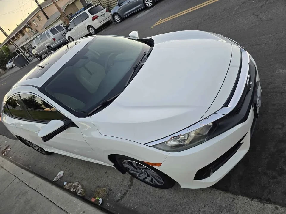 2016 Honda Civic 10th Gen - Image 4 of 20
