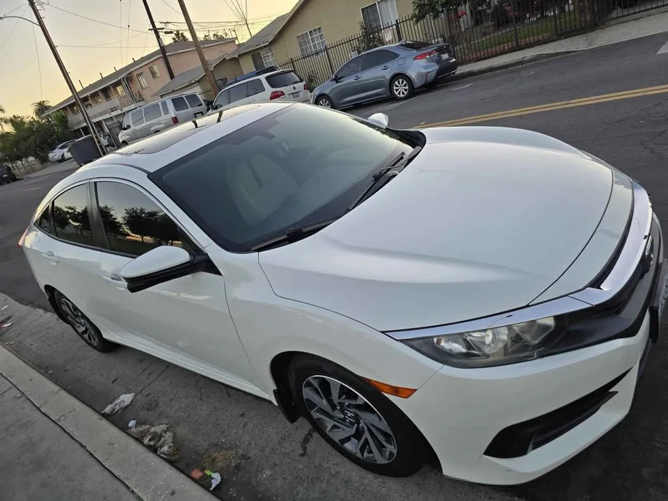 2016 Honda Civic 10th Gen - Image 3 of 20