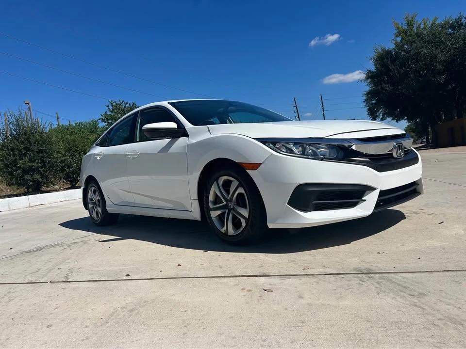 2016 Honda Civic 10th Gen - Image 2 of 14
