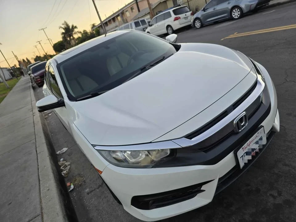 2016 Honda Civic 10th Gen - Image 5 of 20