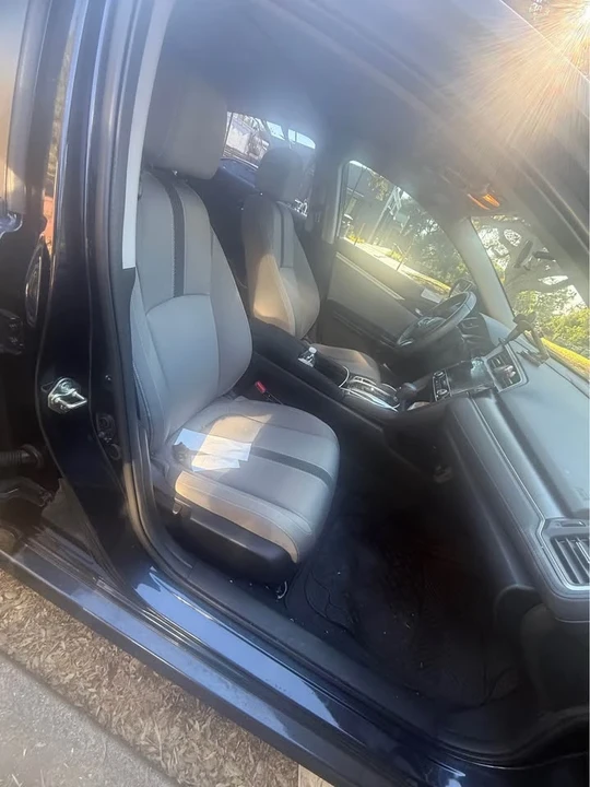 2016 Honda Civic 10th Gen - Image 9 of 13