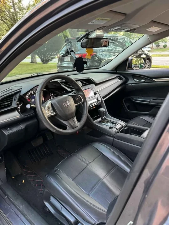 2016 Honda Civic 10th Gen - Image 7 of 7
