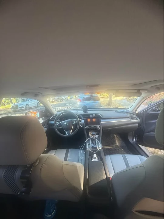 2016 Honda Civic 10th Gen - Image 13 of 13