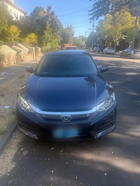 2016 Honda Civic 10th Gen - Image 3 of 13