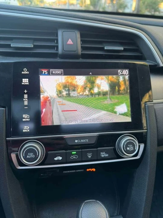 2016 Honda Civic 10th Gen - Image 11 of 13