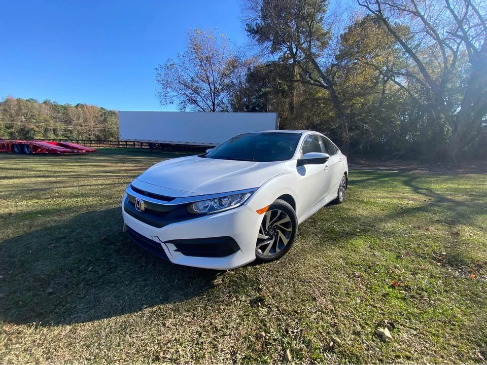2016 Honda Civic 10th Gen - Image 2 of 17