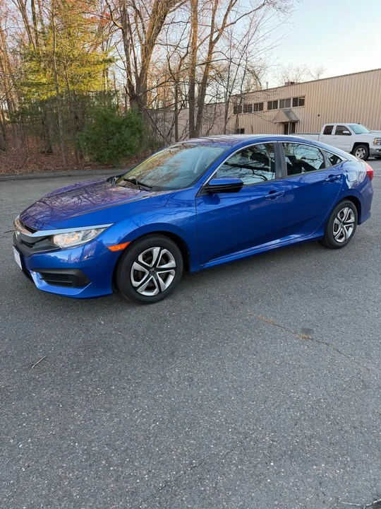 2016 Honda Civic 10th Gen - Image 7 of 16