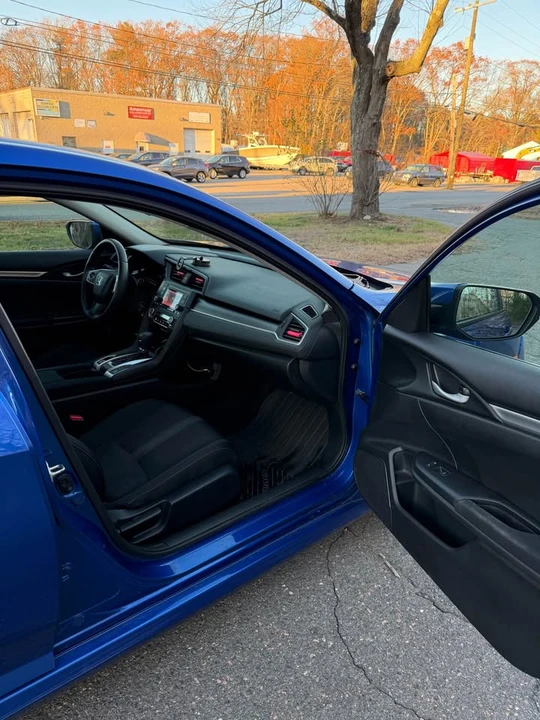 2016 Honda Civic 10th Gen - Image 12 of 16