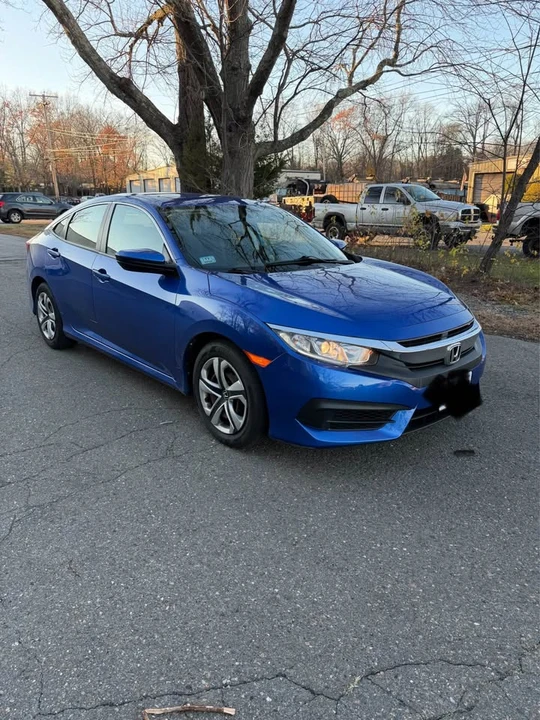2016 Honda Civic 10th Gen - Image 8 of 16