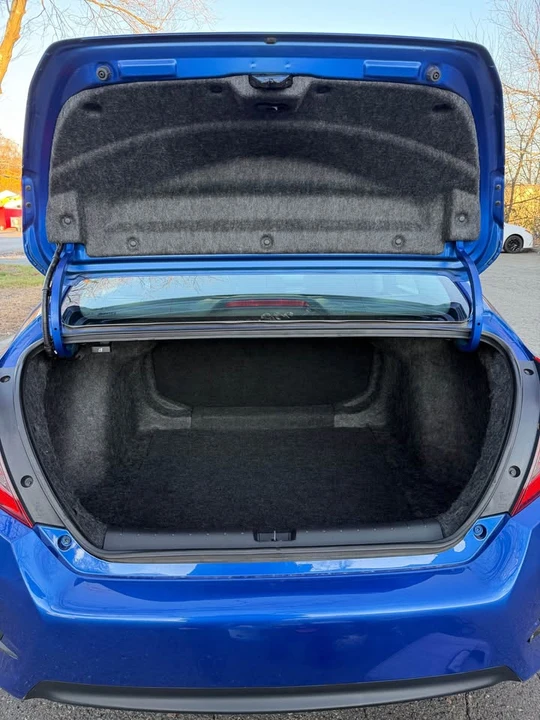 2016 Honda Civic 10th Gen - Image 4 of 16
