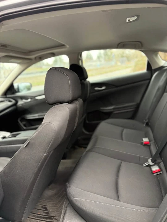2016 Honda Civic 10th Gen - Image 5 of 12
