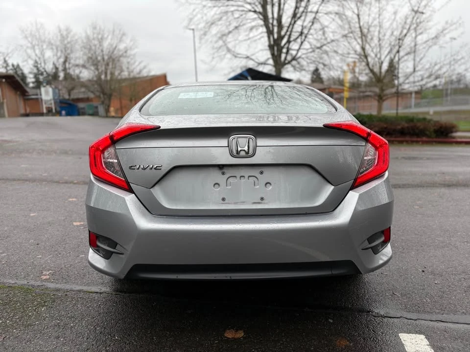 2016 Honda Civic 10th Gen - Image 11 of 12