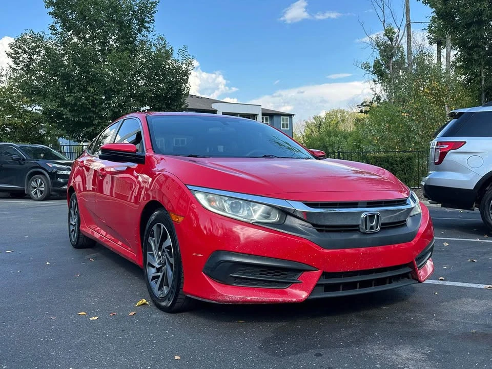 2016 Honda Civic 10th Gen - Image 10 of 16