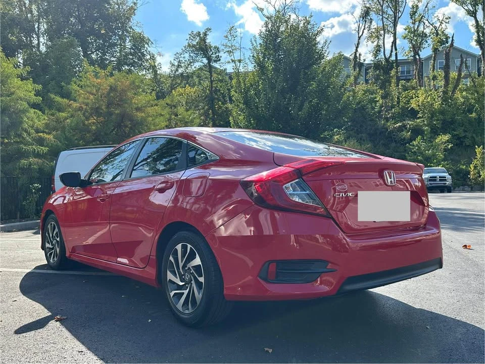 2016 Honda Civic 10th Gen - Image 6 of 16