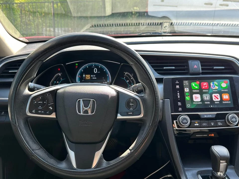 2016 Honda Civic 10th Gen - Image 13 of 16