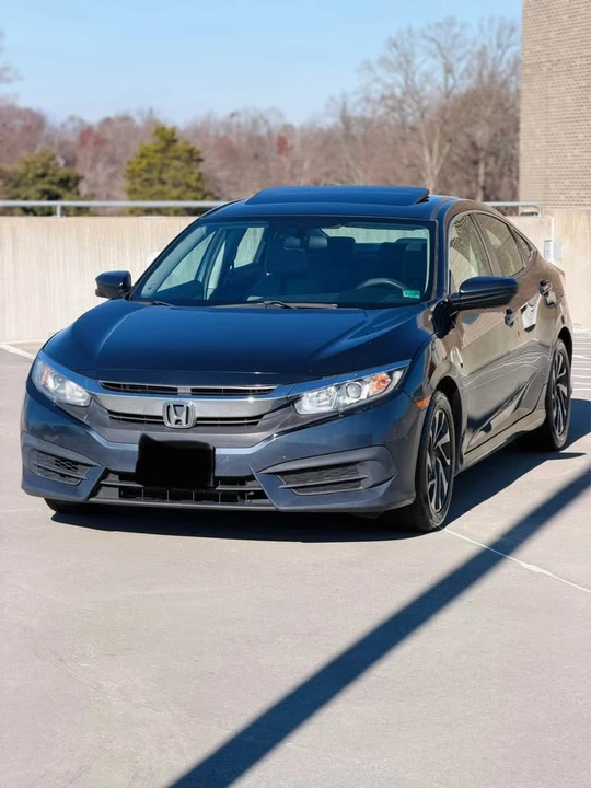 2016 Honda Civic 10th Gen - Image 6 of 18